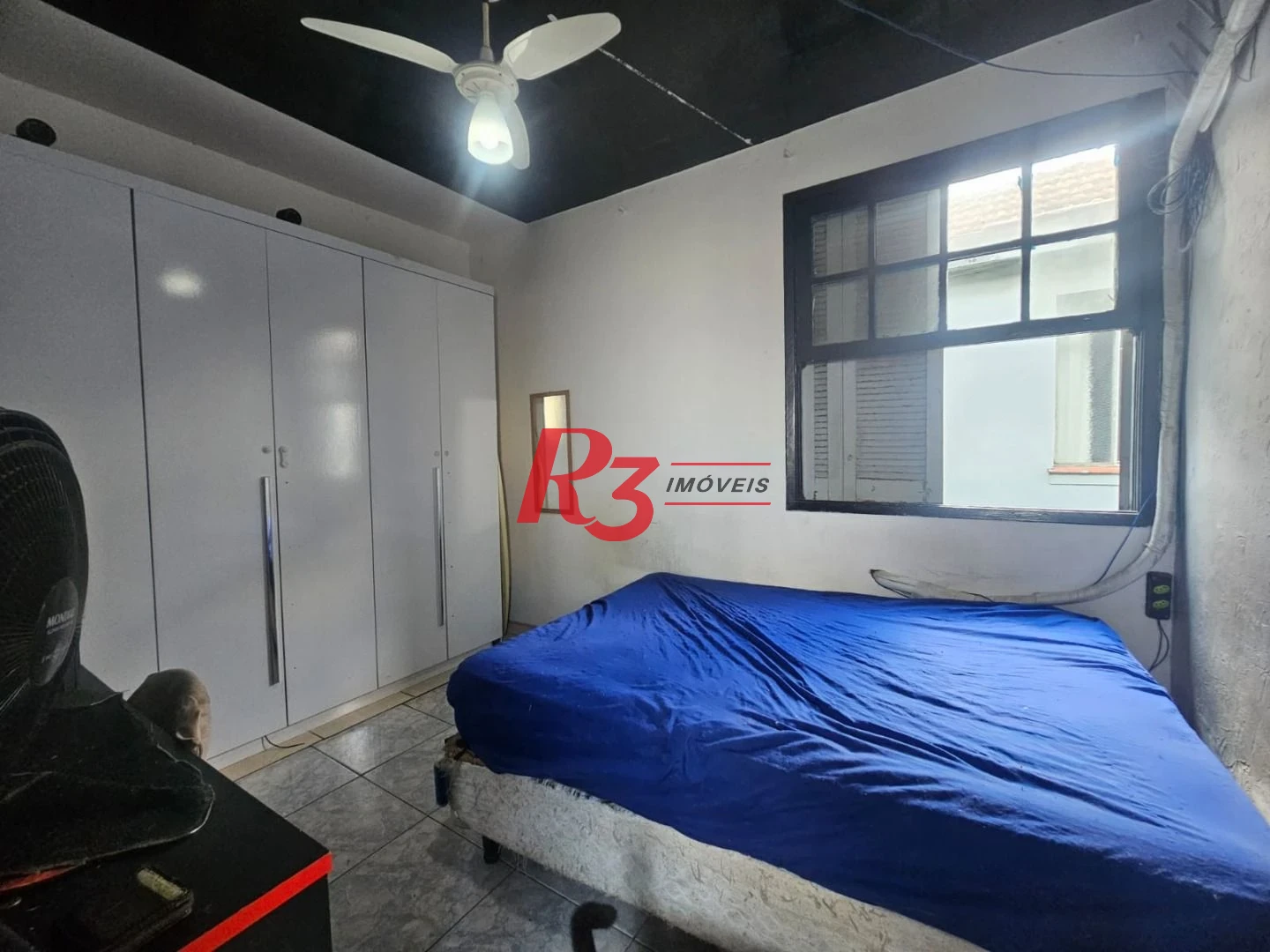 Apartamento com 2 dormitórios à venda, 72 m² por R$ 325.000,00 - Macuco - Santos/SP