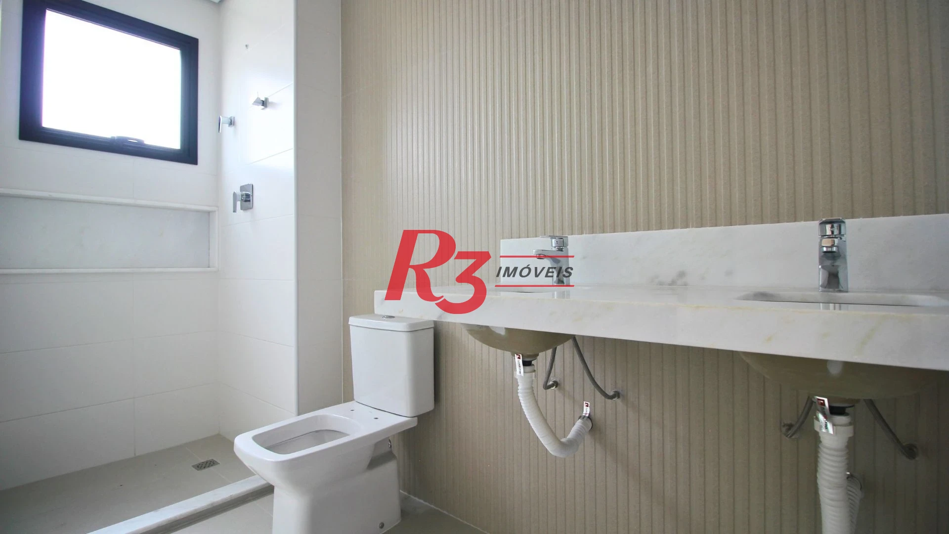 Apartamento à venda, 132 m² por R$ 1.600.000,00 - Pompéia - Santos/SP