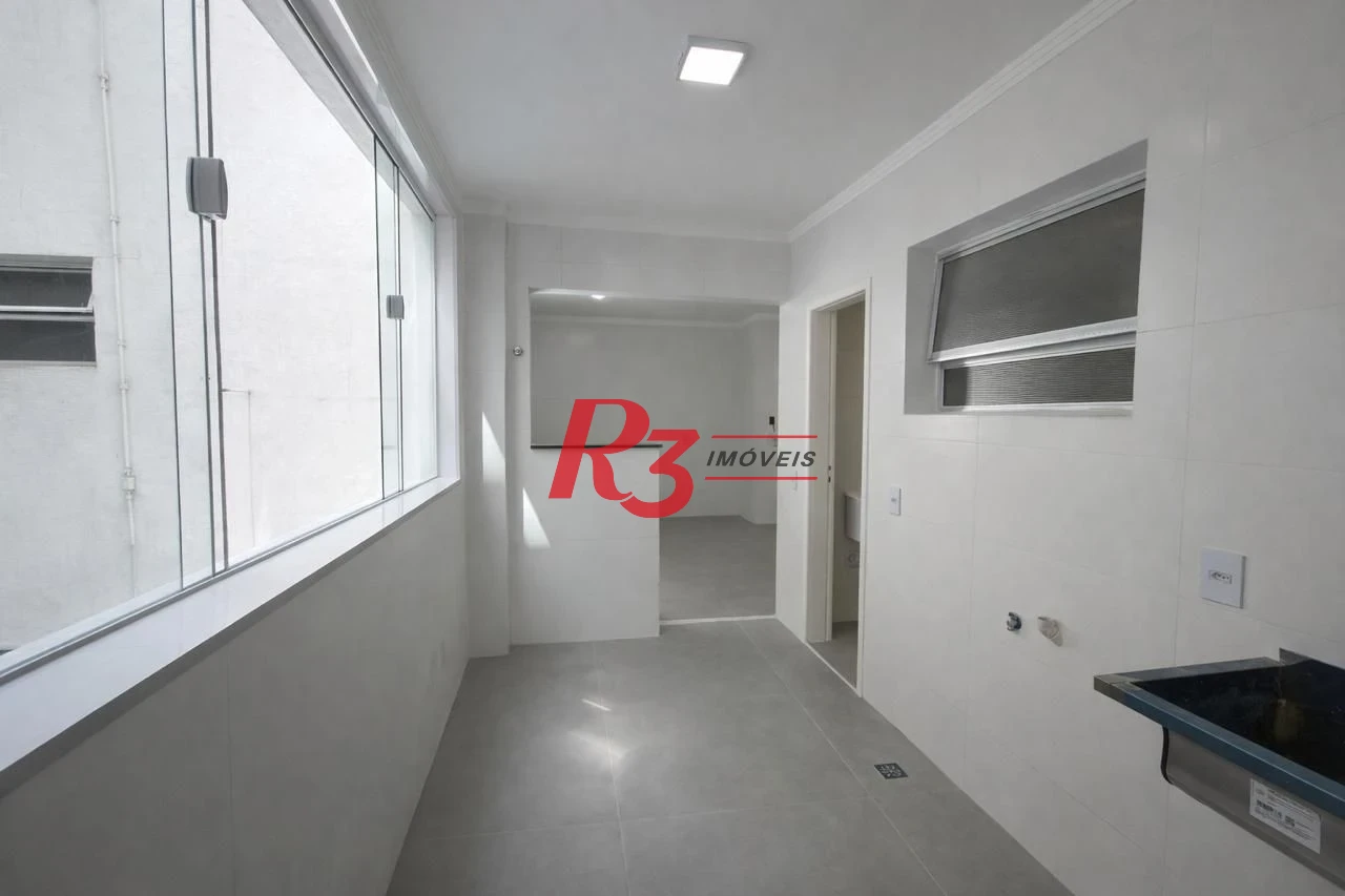 Apartamento com 3 dormitórios à venda, 110 m² por R$ 1.550.000,00 - Boqueirão - Santos/SP