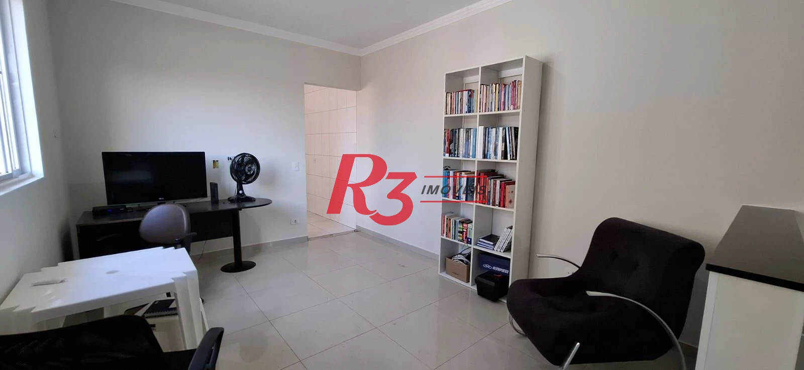 Casa  Sobreposta Alta com 3 dormitórios à venda, 95 m² por R$ 900.000 - Estuário - Santos/SP