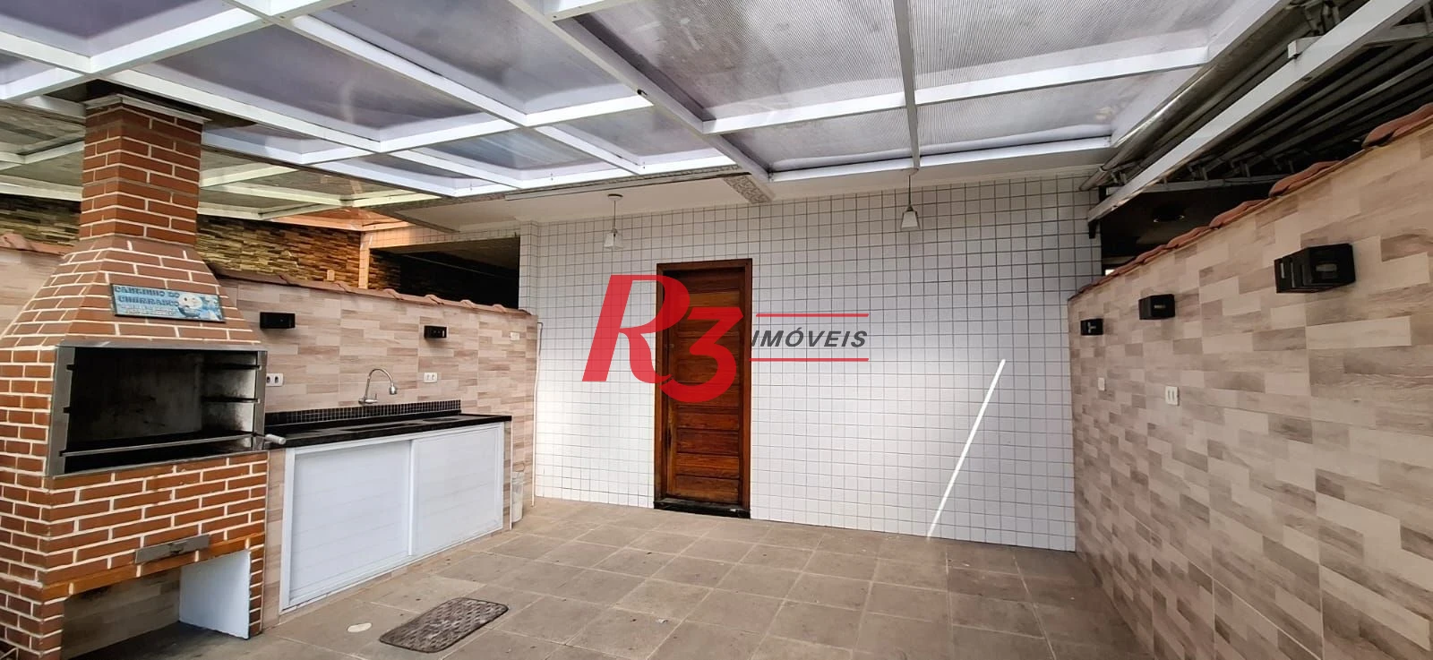 Casa  Sobreposta Alta com 3 dormitórios à venda, 95 m² por R$ 900.000 - Estuário - Santos/SP