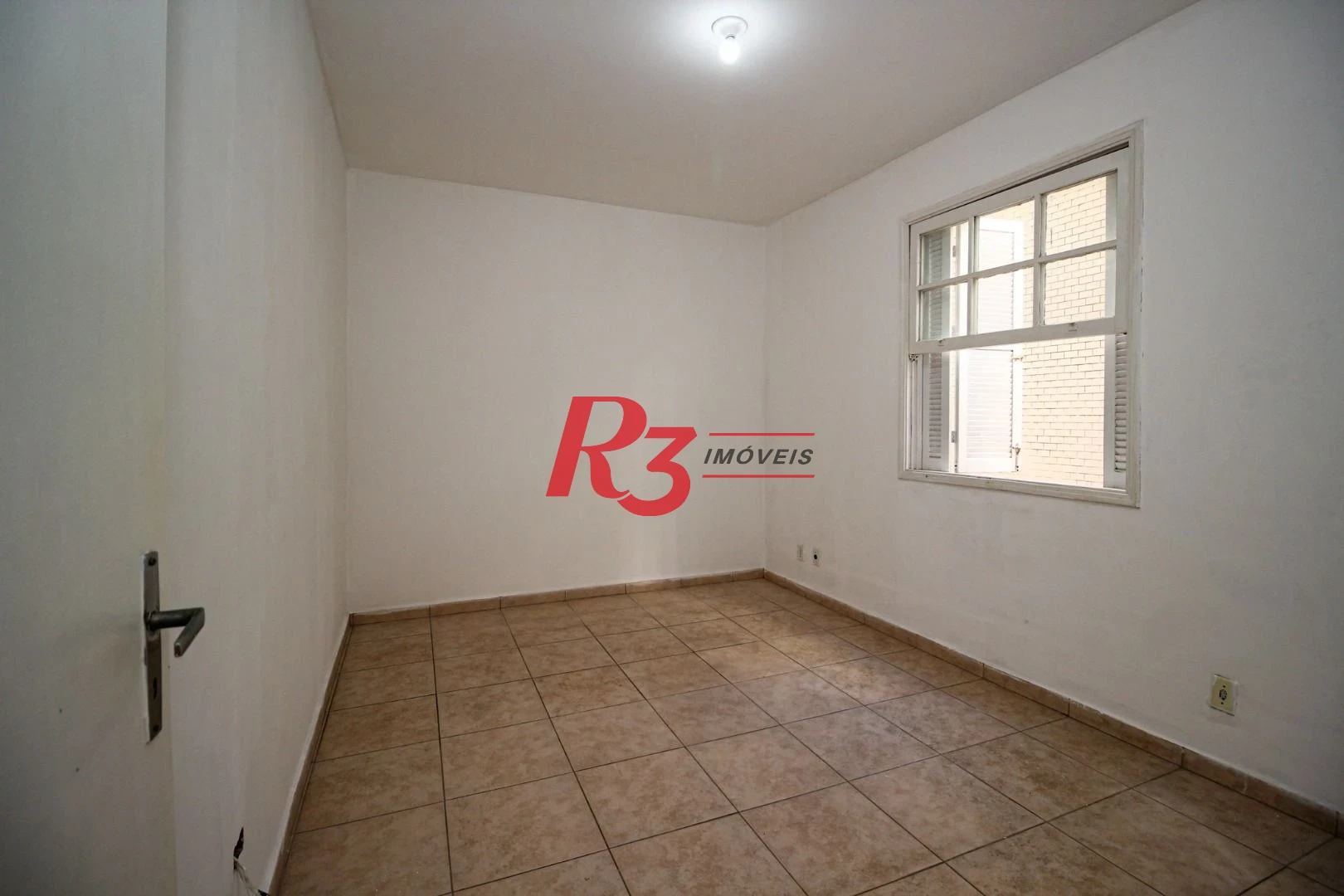 Apartamento com 2 quartos à venda, 72 m² por R$ 320.000 - Marapé - Santos/SP