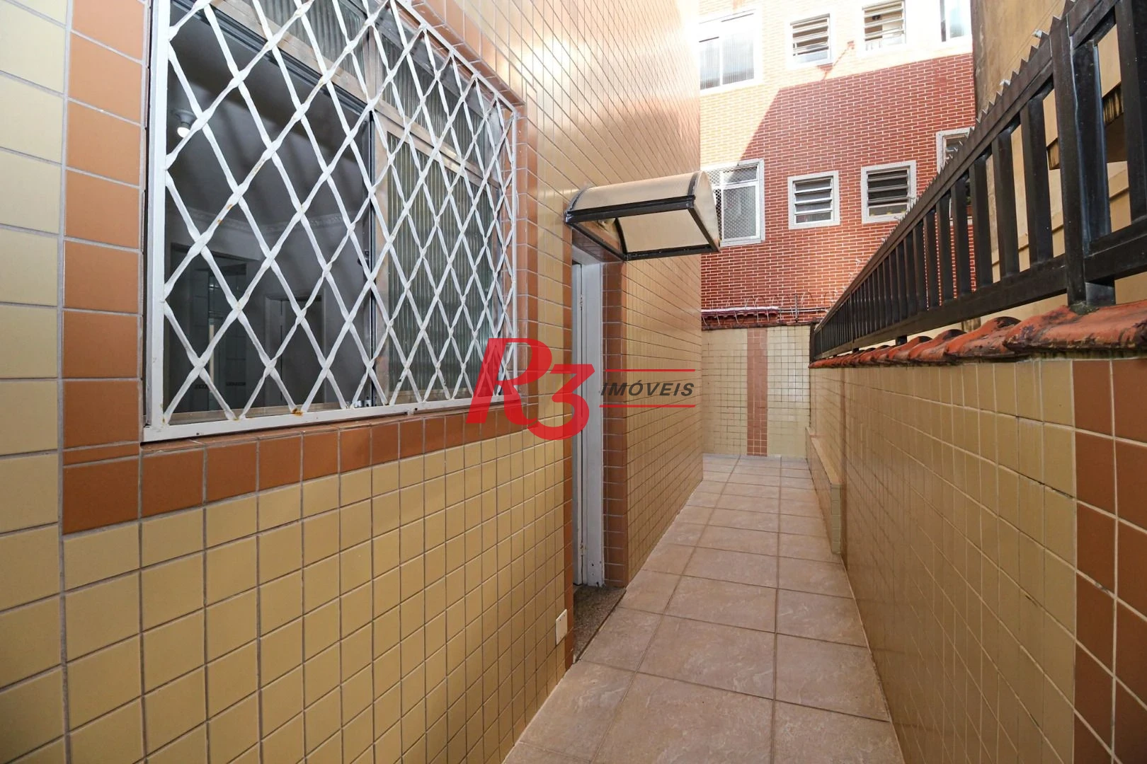 Apartamento com 2 quartos à venda, 72 m² por R$ 320.000 - Marapé - Santos/SP