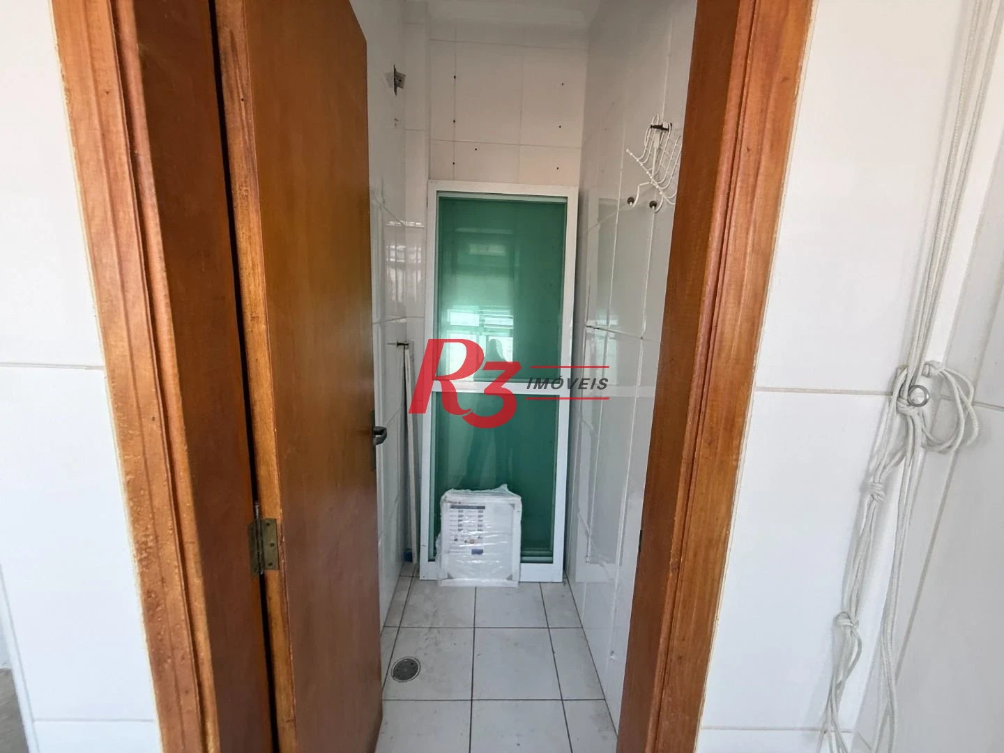Casa com 3 dormitórios à venda, 126 m² por R$ 800.000,00 - Marapé - Santos/SP