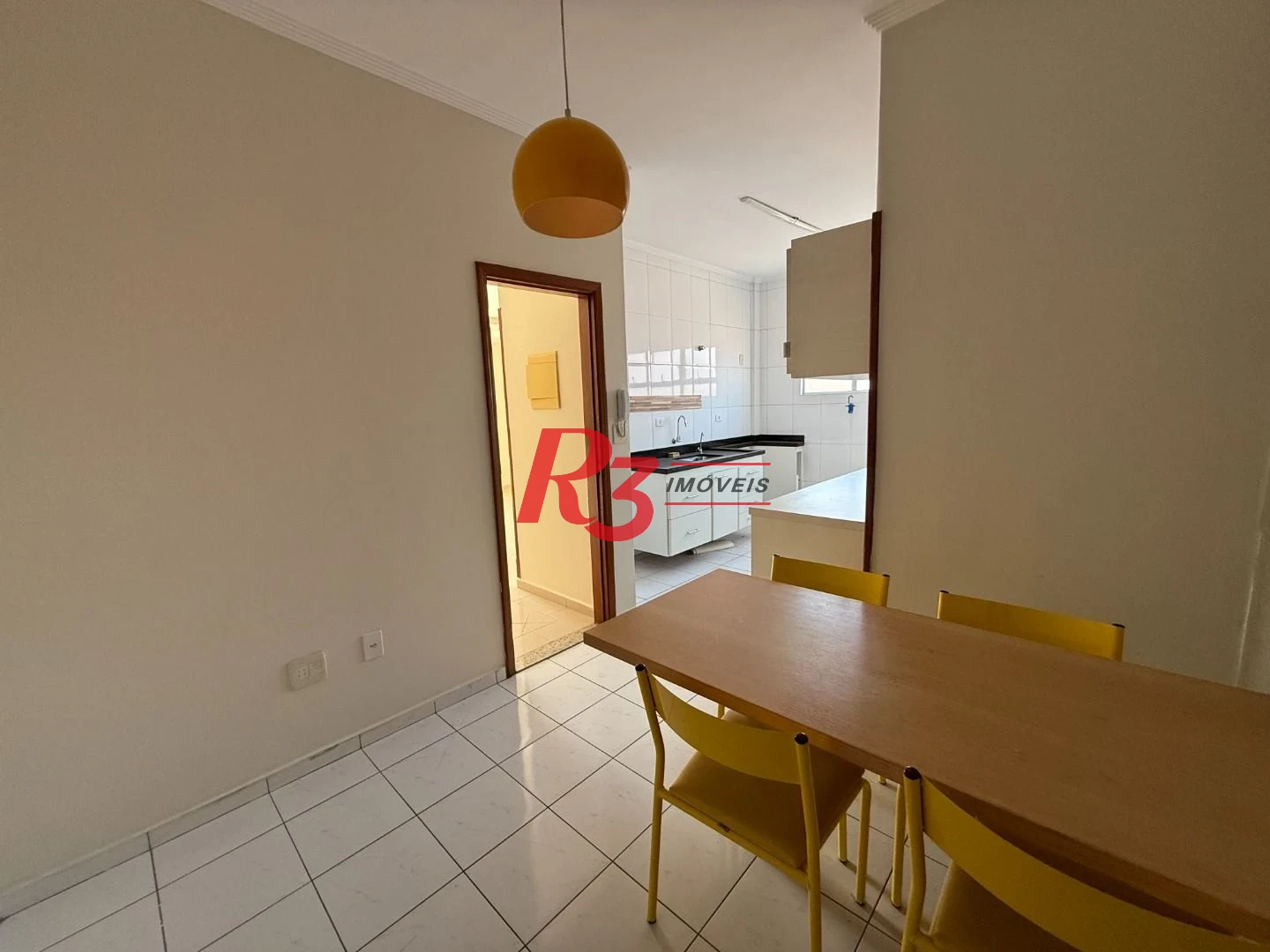 Casa com 3 dormitórios à venda, 126 m² por R$ 800.000,00 - Marapé - Santos/SP