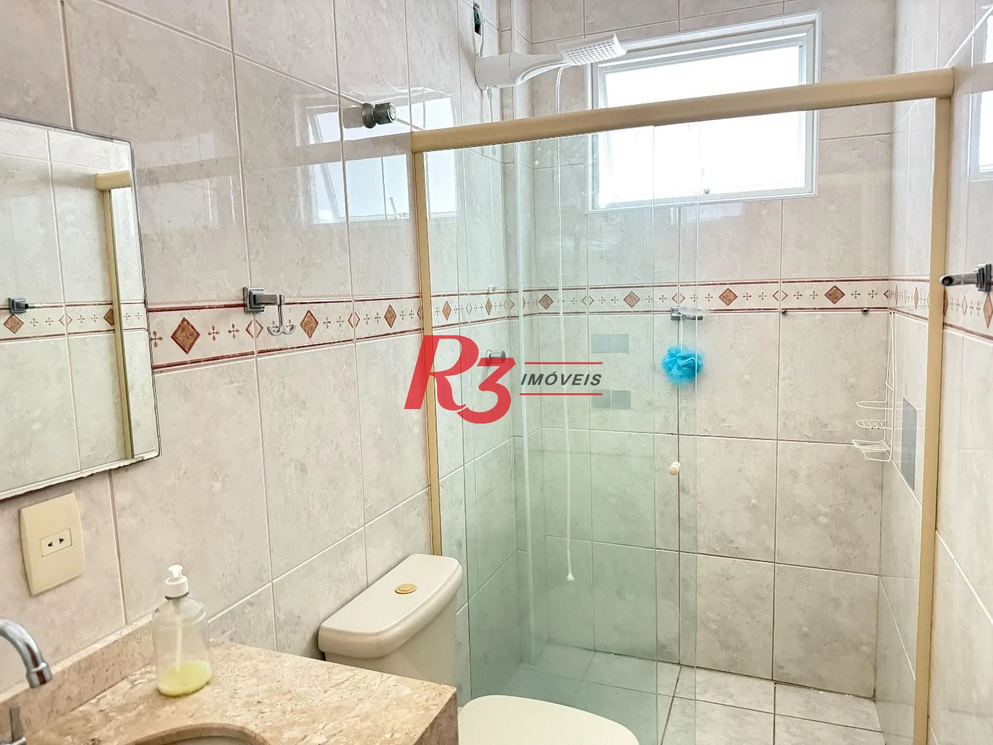 Casa com 3 dormitórios à venda, 126 m² por R$ 800.000,00 - Marapé - Santos/SP