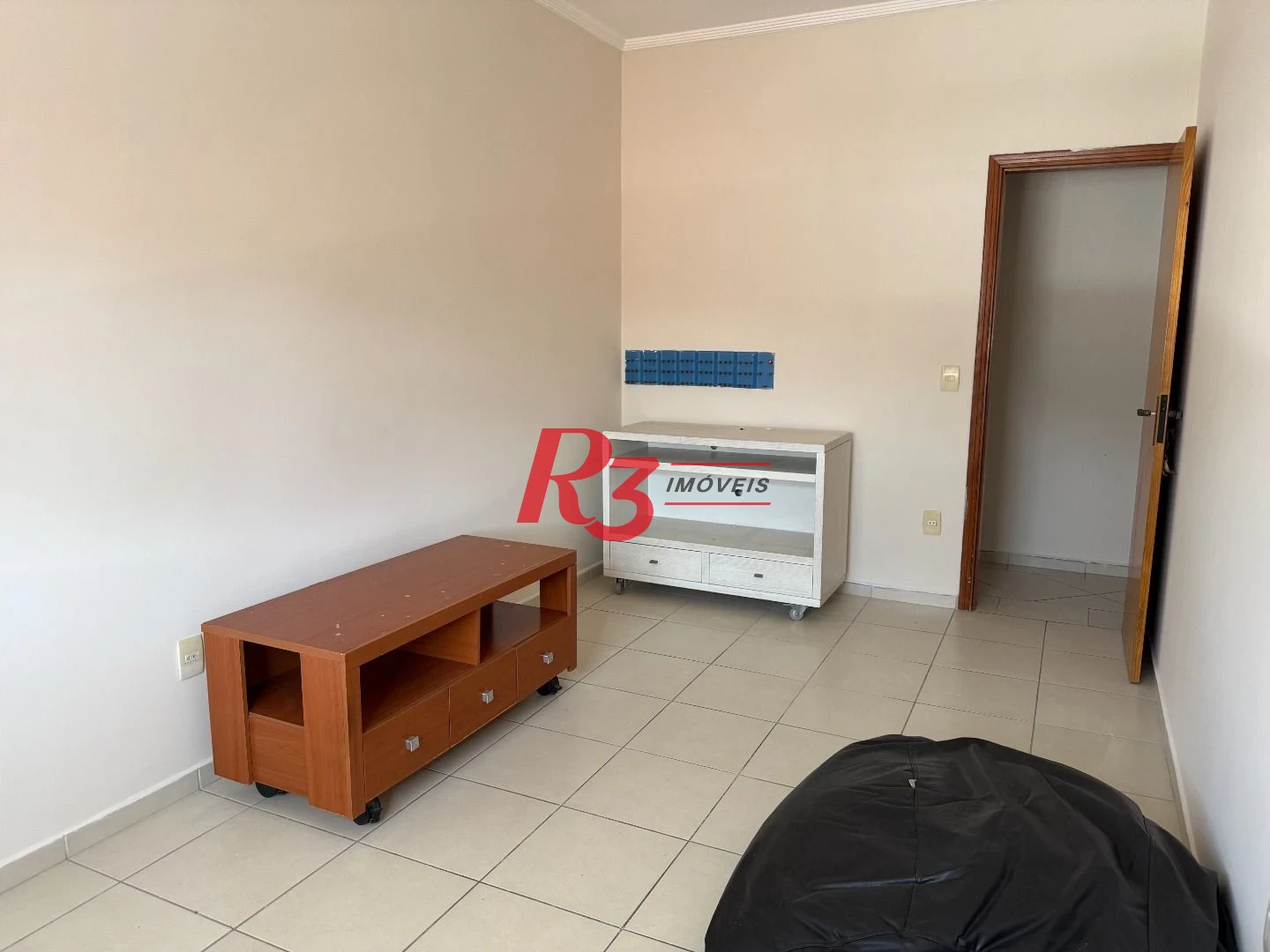 Casa com 3 dormitórios à venda, 126 m² por R$ 800.000,00 - Marapé - Santos/SP