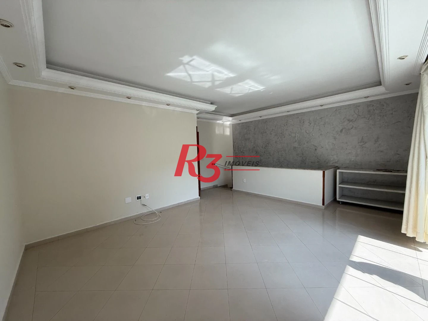 Casa com 3 dormitórios à venda, 126 m² por R$ 800.000,00 - Marapé - Santos/SP