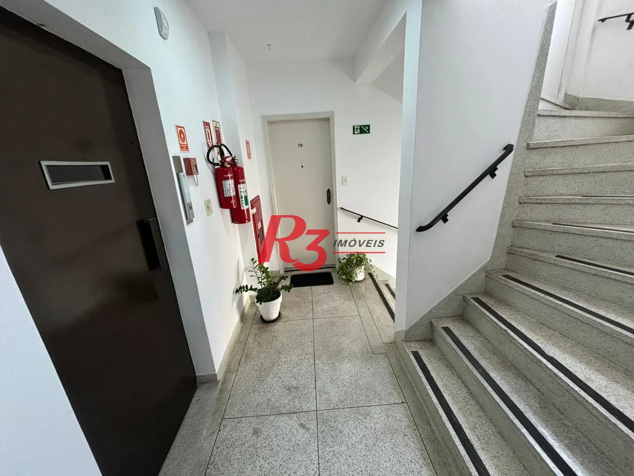 Apartamento com 3 dormitórios à venda, 123 m² por R$ 800.000,00 - Pompéia - Santos/SP
