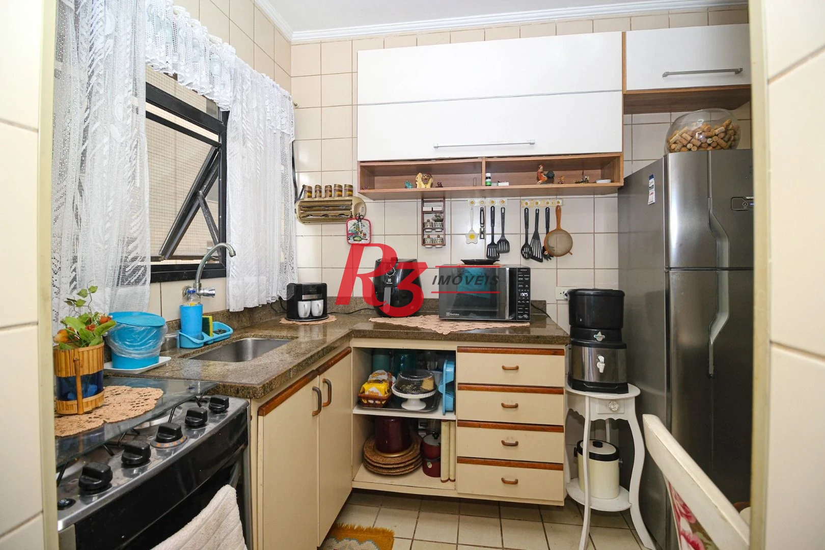 Apartamento com 2 dormitórios à venda, 80 m² por R$ 700.000,00 - Aparecida - Santos/SP