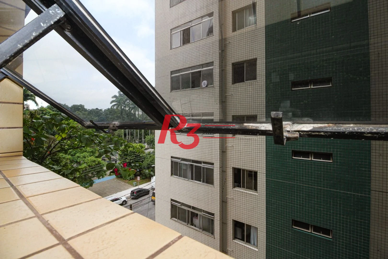 Apartamento com 2 dormitórios à venda, 80 m² por R$ 700.000,00 - Aparecida - Santos/SP