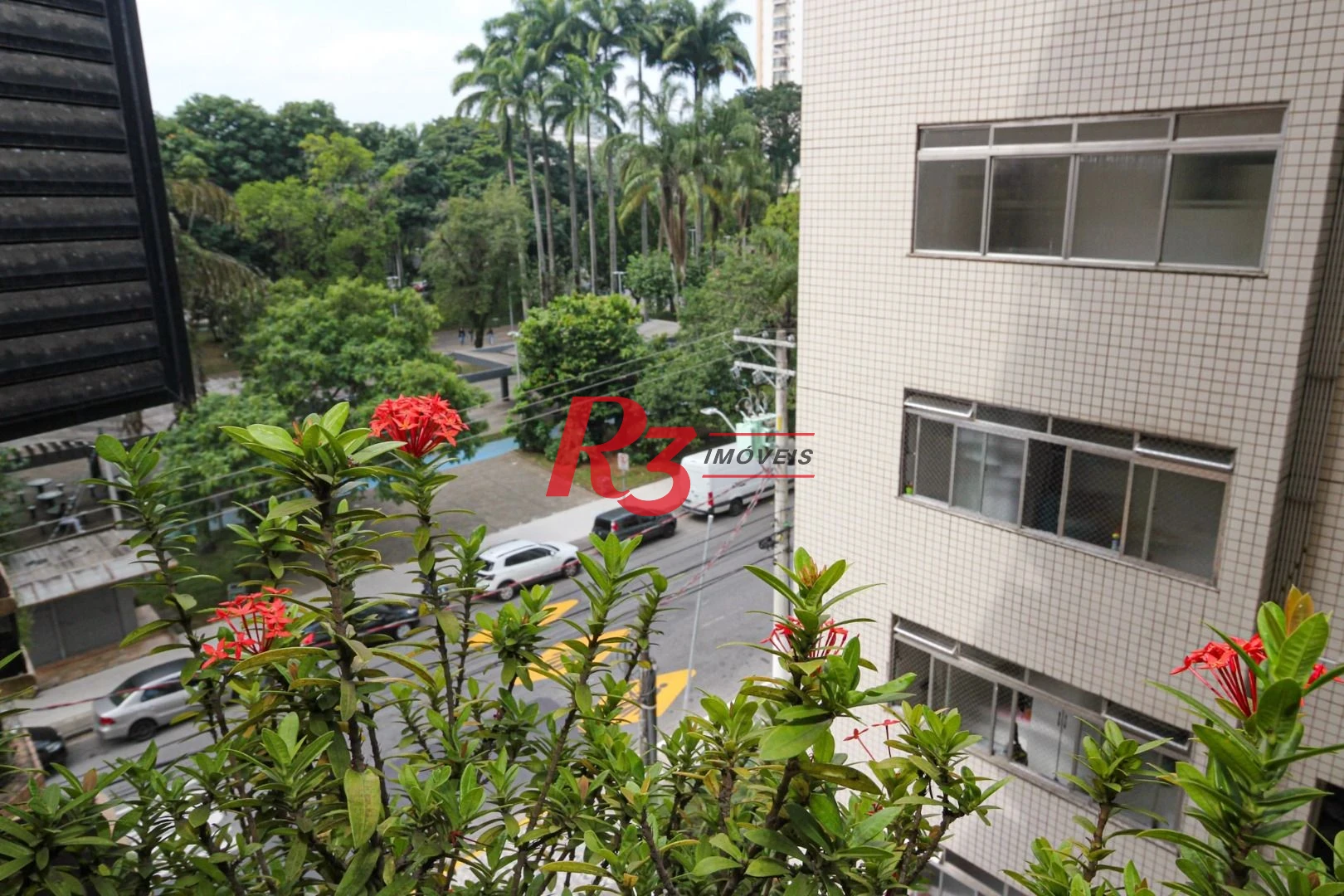 Apartamento com 2 dormitórios à venda, 80 m² por R$ 700.000,00 - Aparecida - Santos/SP