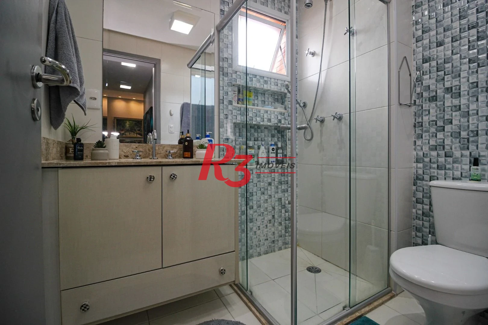 Apartamento com 3 dormitórios à venda, 109 m² por R$ 1.380.000,00 - Gonzaga - Santos/SP
