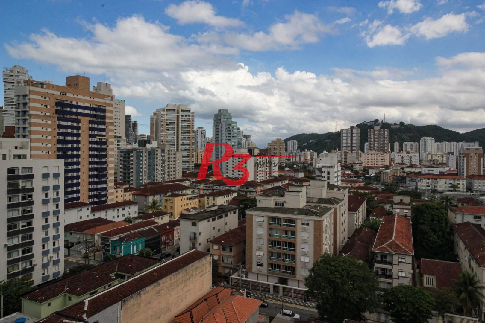 Apartamento com 3 dormitórios à venda, 109 m² por R$ 1.380.000,00 - Gonzaga - Santos/SP