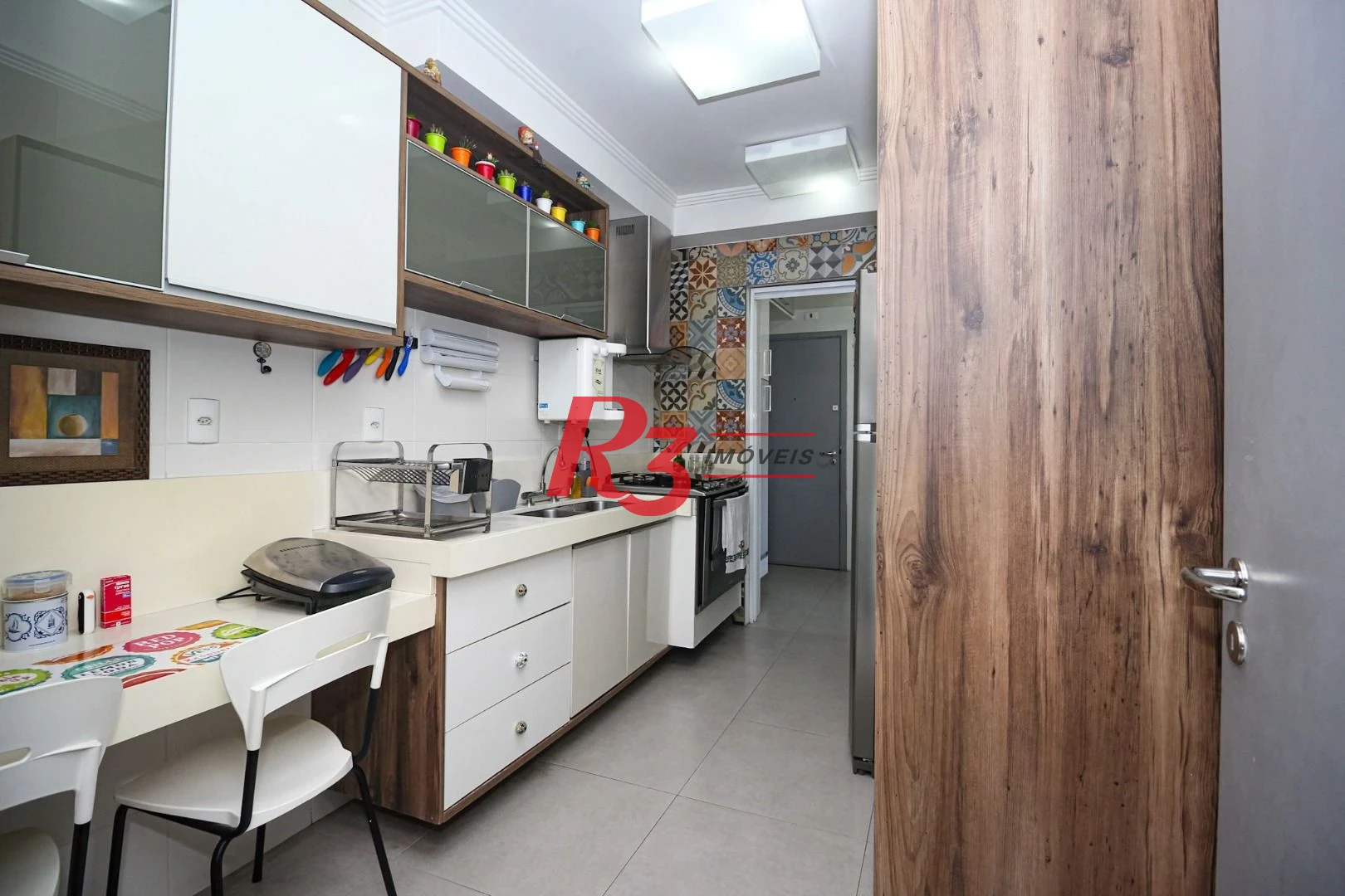 Apartamento com 3 dormitórios à venda, 109 m² por R$ 1.380.000,00 - Gonzaga - Santos/SP
