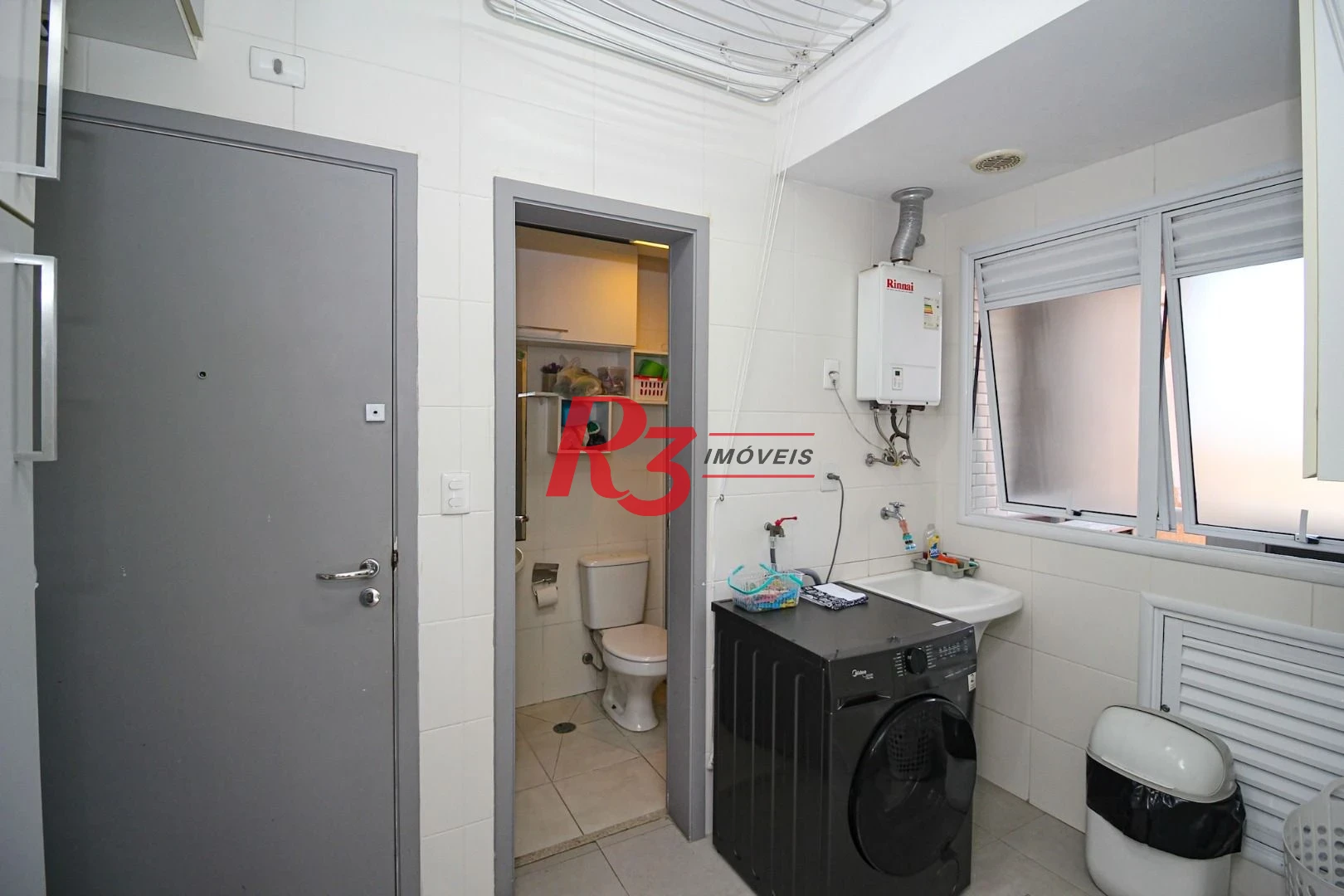 Apartamento com 3 dormitórios à venda, 109 m² por R$ 1.380.000,00 - Gonzaga - Santos/SP