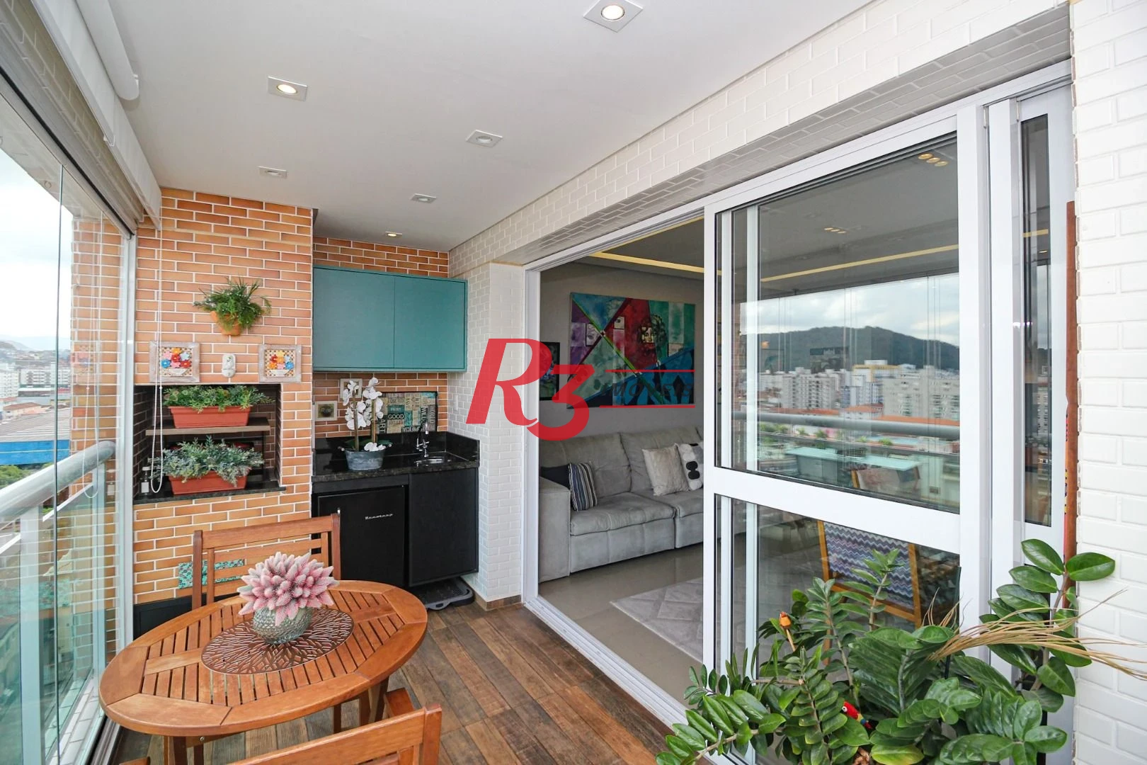 Apartamento com 3 dormitórios à venda, 109 m² por R$ 1.380.000,00 - Gonzaga - Santos/SP