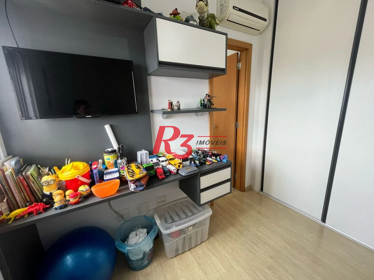Apartamento com 2 dormitórios à venda, 81 m² por R$ 855.000,00 - Campo Grande - Santos/SP