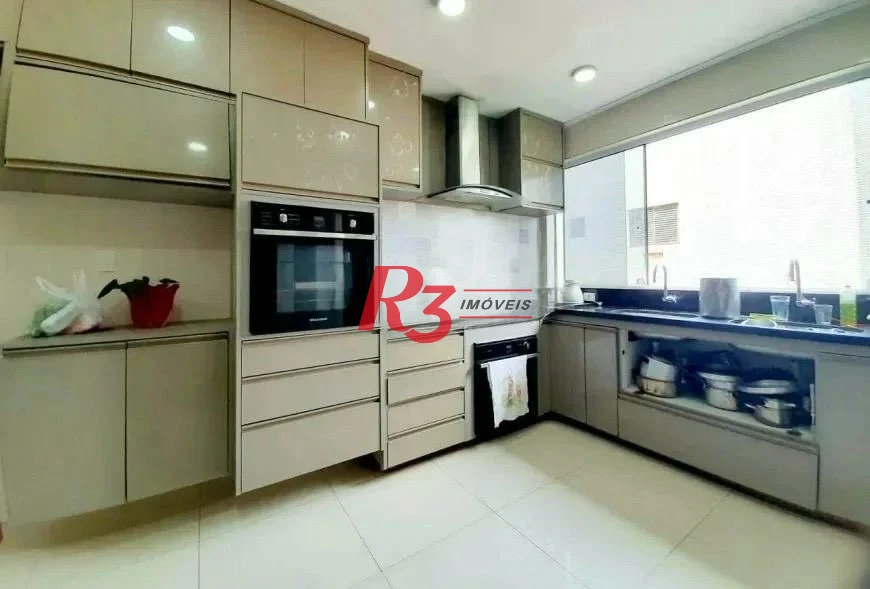 Cobertura com 5 dormitórios à venda, 336 m² por R$ 3.300.000,00 - Ponta da Praia - Santos/SP