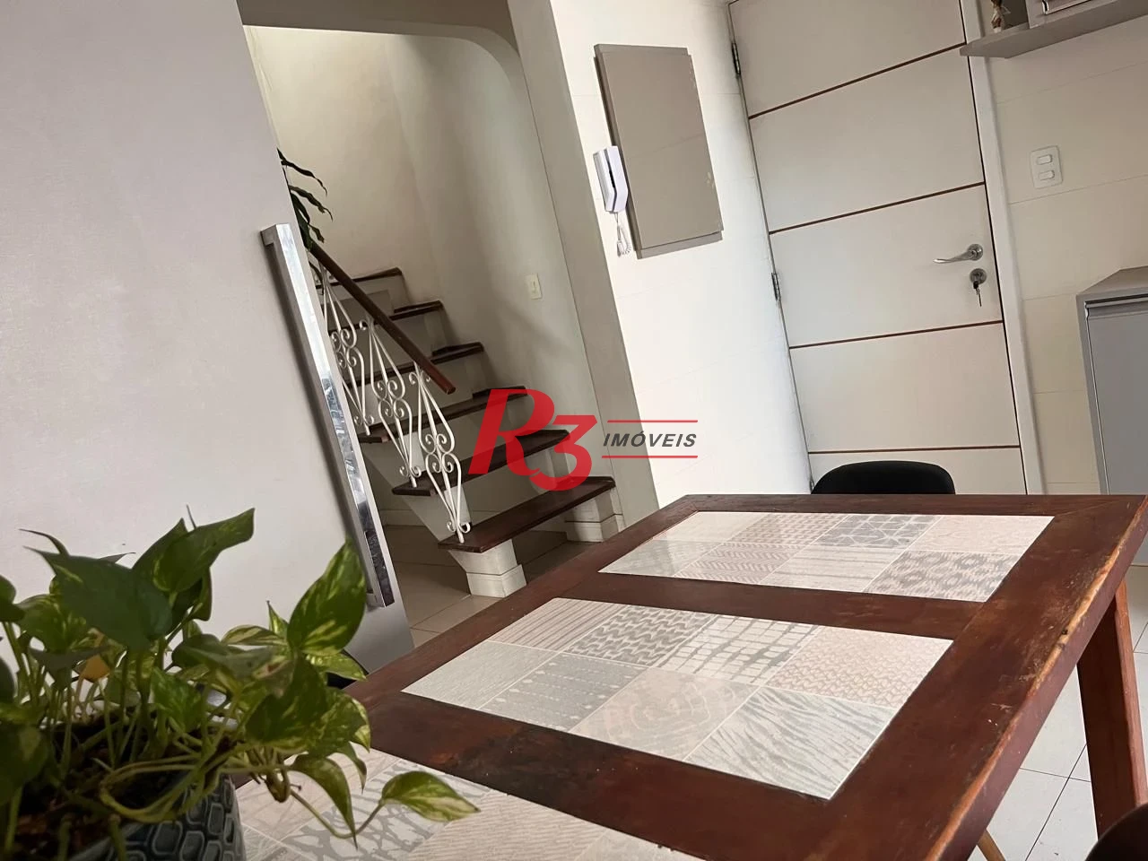 Cobertura com 5 dormitórios à venda, 336 m² por R$ 3.300.000,00 - Ponta da Praia - Santos/SP