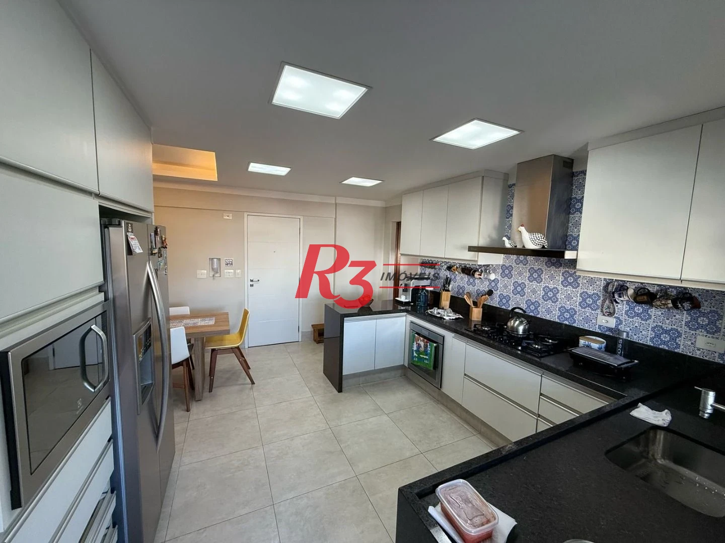 Apartamento com 3 dormitórios à venda, 148 m² por R$ 1.350.000,00 - Ponta da Praia - Santos/SP