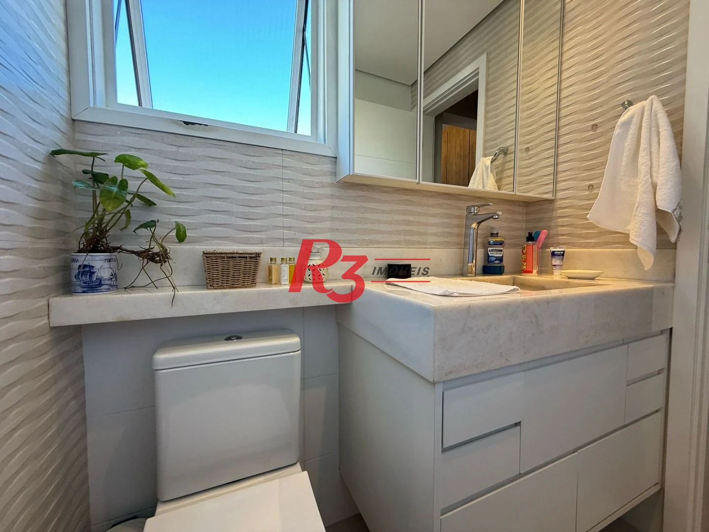 Apartamento com 3 dormitórios à venda, 148 m² por R$ 1.350.000,00 - Ponta da Praia - Santos/SP