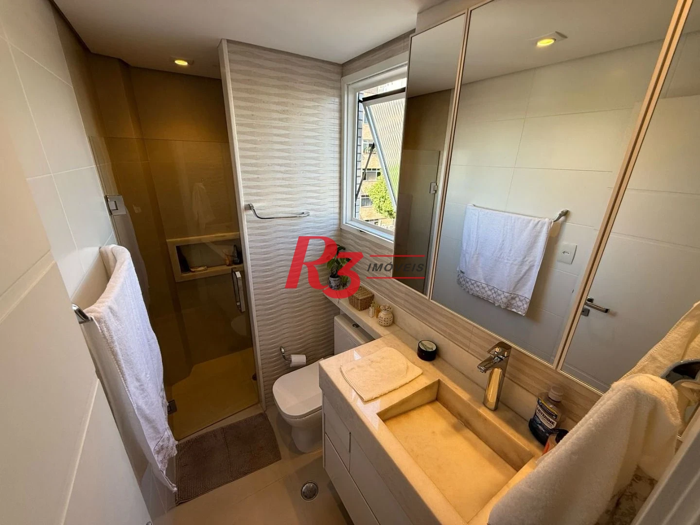 Apartamento com 3 dormitórios à venda, 148 m² por R$ 1.350.000,00 - Ponta da Praia - Santos/SP