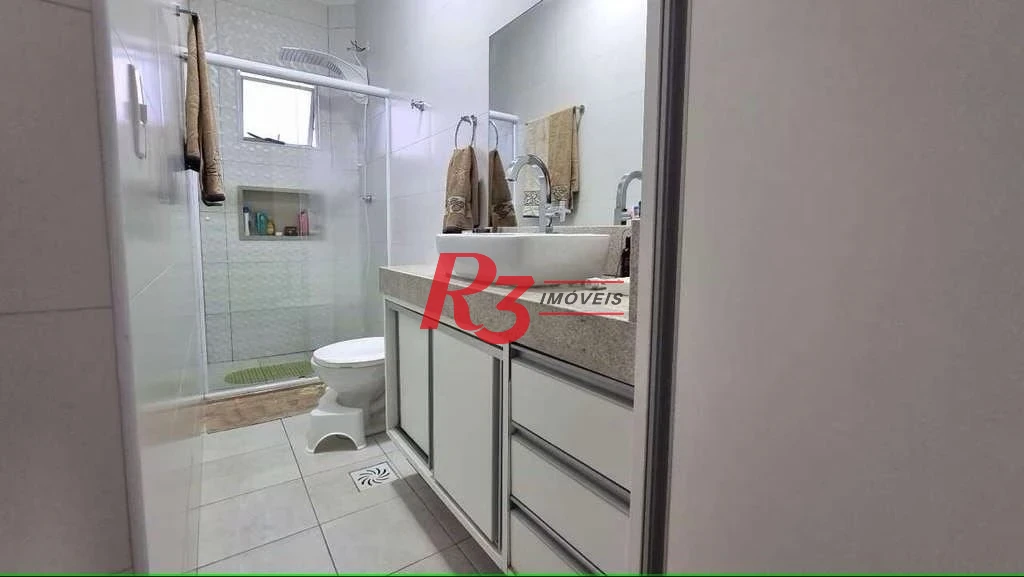 Casa com 3 dormitórios à venda, 150 m² por R$ 1.272.000,00 - Marapé - Santos/SP