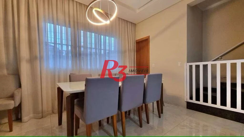 Casa com 3 dormitórios à venda, 150 m² por R$ 1.272.000,00 - Marapé - Santos/SP