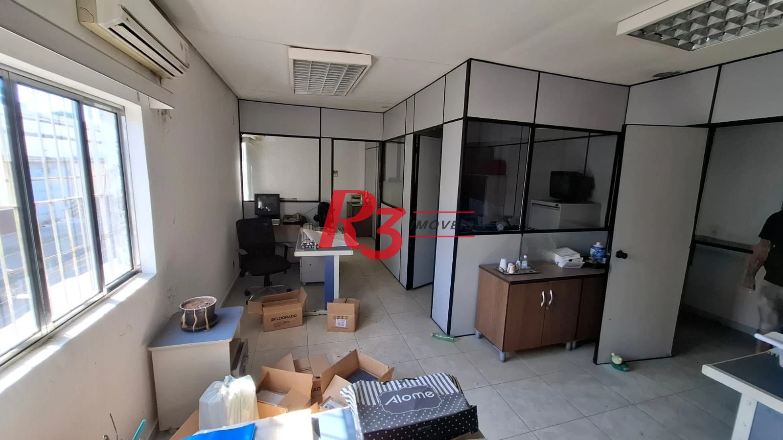 Prédio comercial à venda, 315 m² por R$ 450.000 - Estuário - Santos/SP