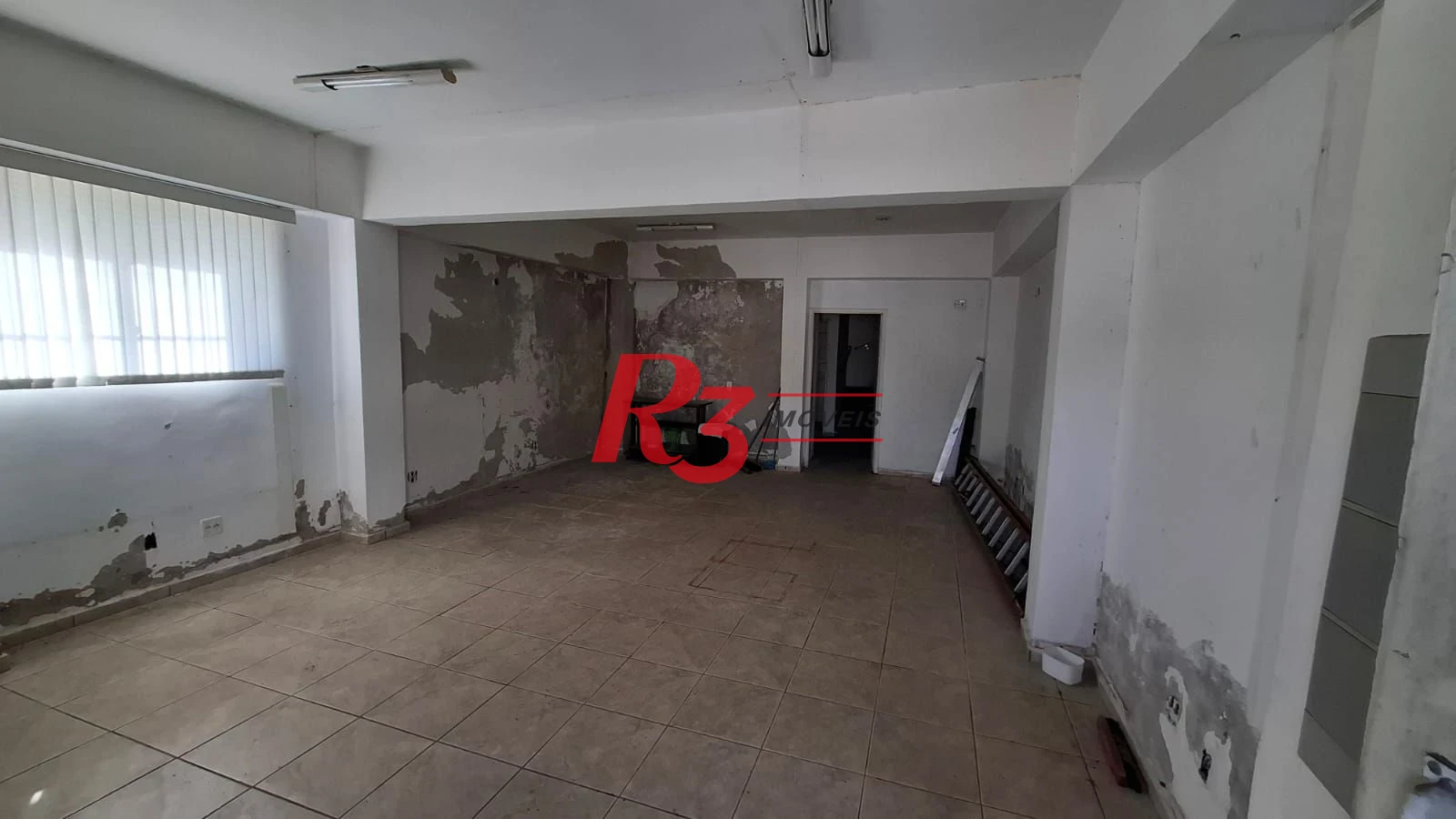 Prédio comercial à venda, 315 m² por R$ 450.000 - Estuário - Santos/SP