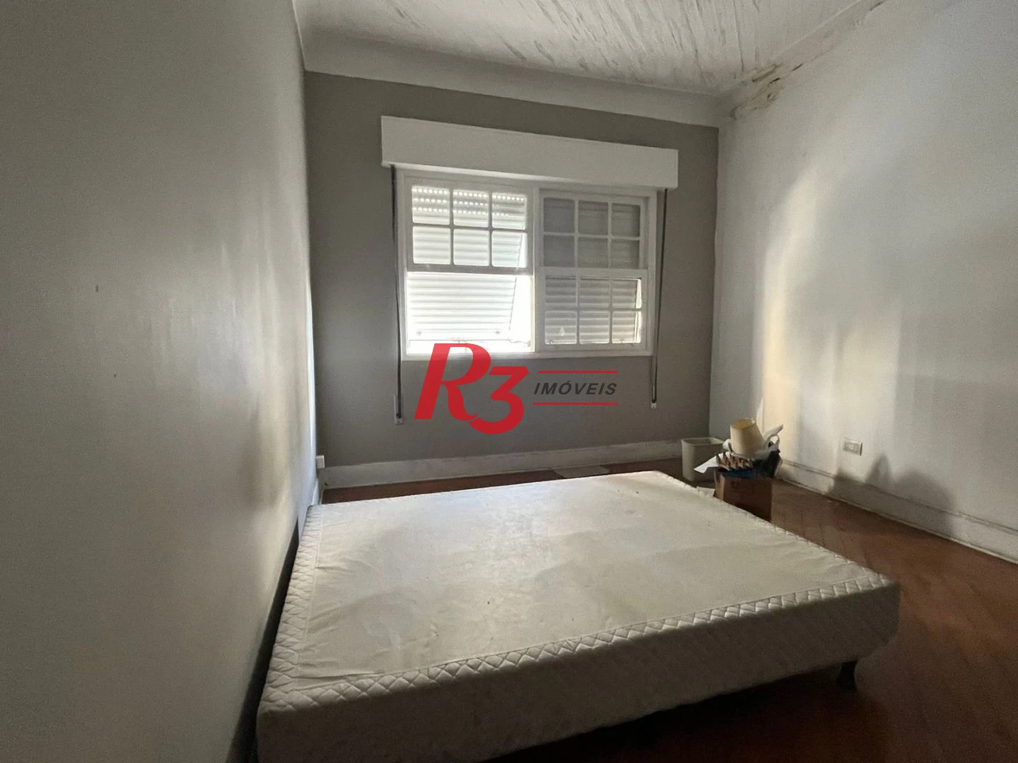 Casa com 3 dormitórios para alugar, 218 m² por R$ 8.565,24/mês - Embaré - Santos/SP
