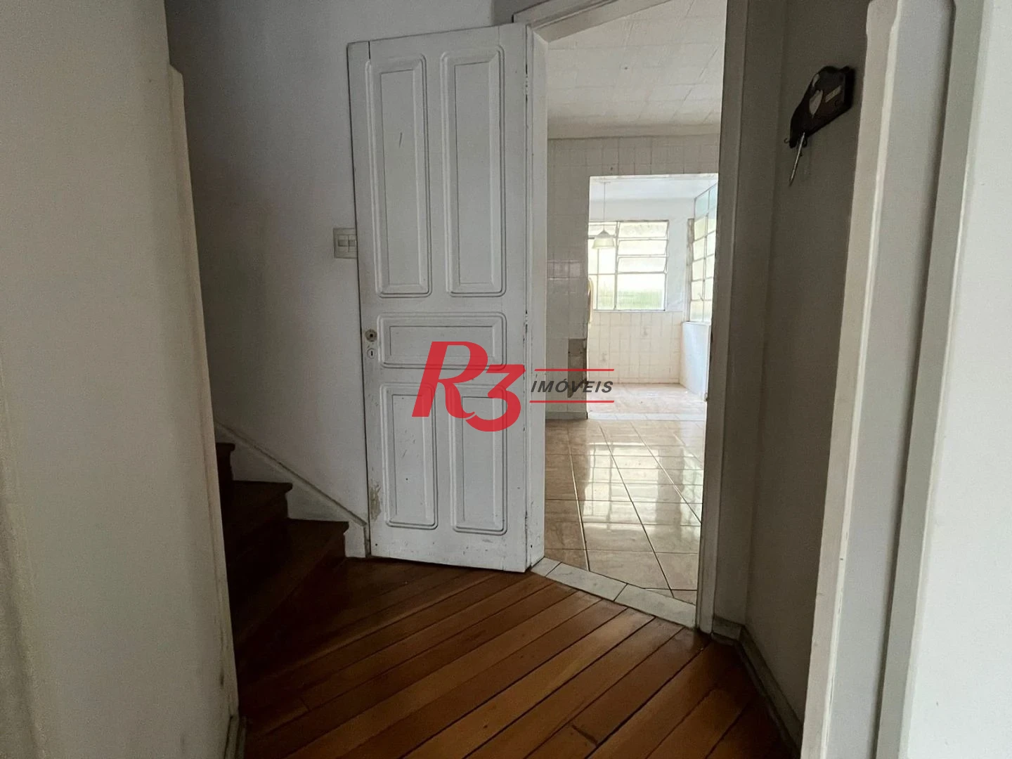 Casa com 3 dormitórios para alugar, 218 m² por R$ 8.565,24/mês - Embaré - Santos/SP