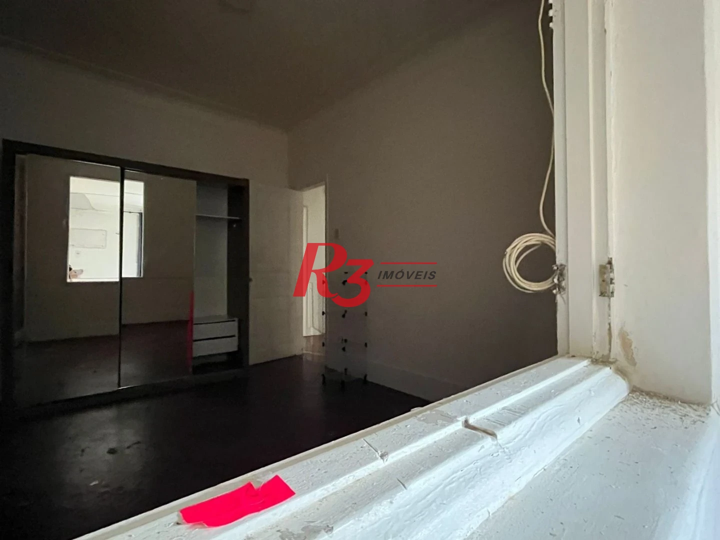 Casa com 3 dormitórios para alugar, 218 m² por R$ 8.565,24/mês - Embaré - Santos/SP
