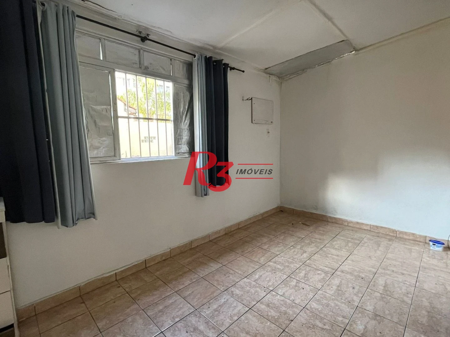Casa com 3 dormitórios para alugar, 218 m² por R$ 8.565,24/mês - Embaré - Santos/SP