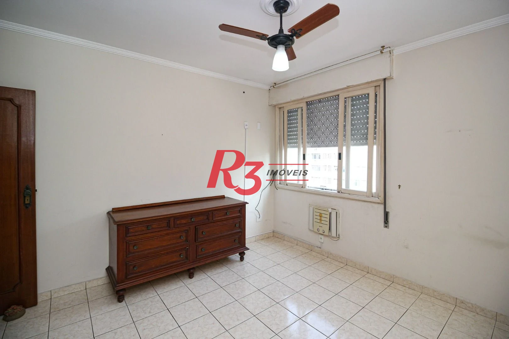 Apartamento com 3 quartos à venda, 108 m² por R$ 665.000 - Embaré - Santos/SP