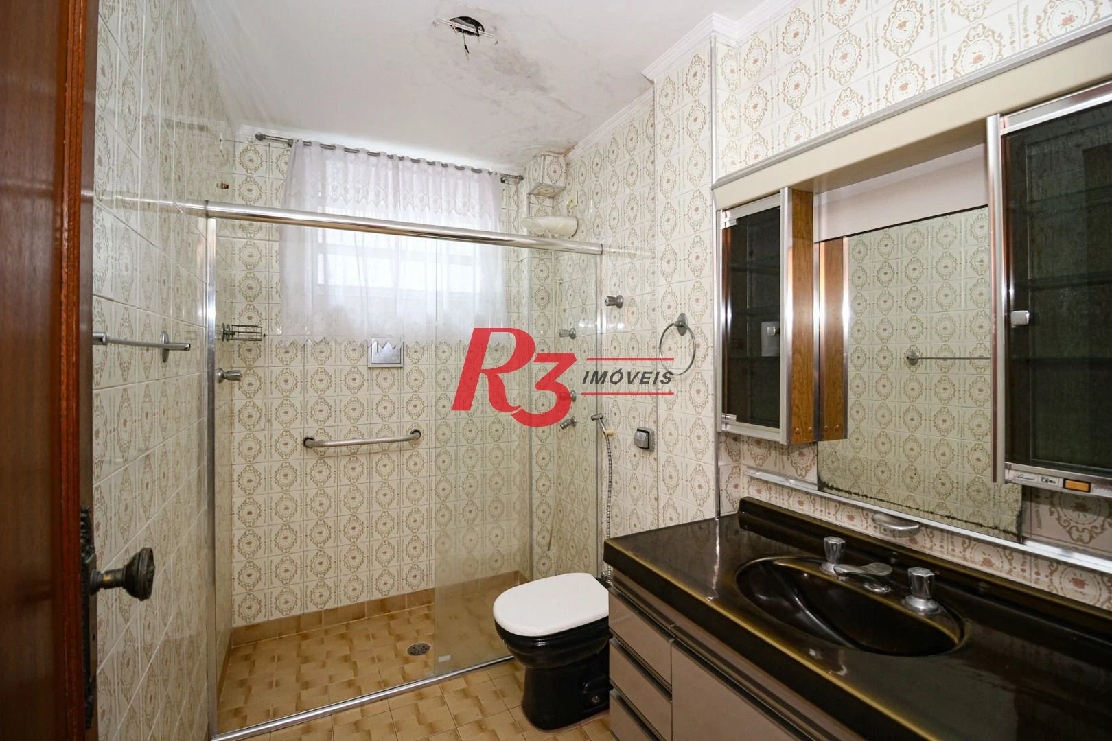 Apartamento com 3 quartos à venda, 108 m² por R$ 665.000 - Embaré - Santos/SP