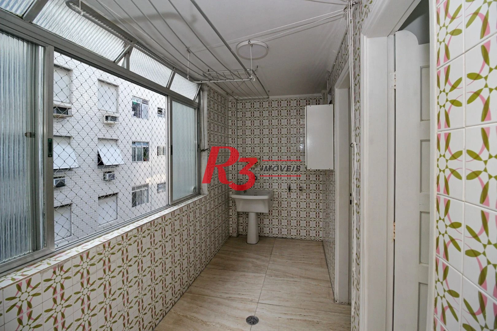 Apartamento com 3 quartos à venda, 108 m² por R$ 665.000 - Embaré - Santos/SP