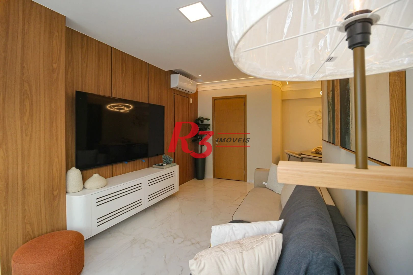 Apartamento com 3 dormitórios à venda, 101 m² por R$ 2.200.000,00 - Gonzaga - Santos/SP