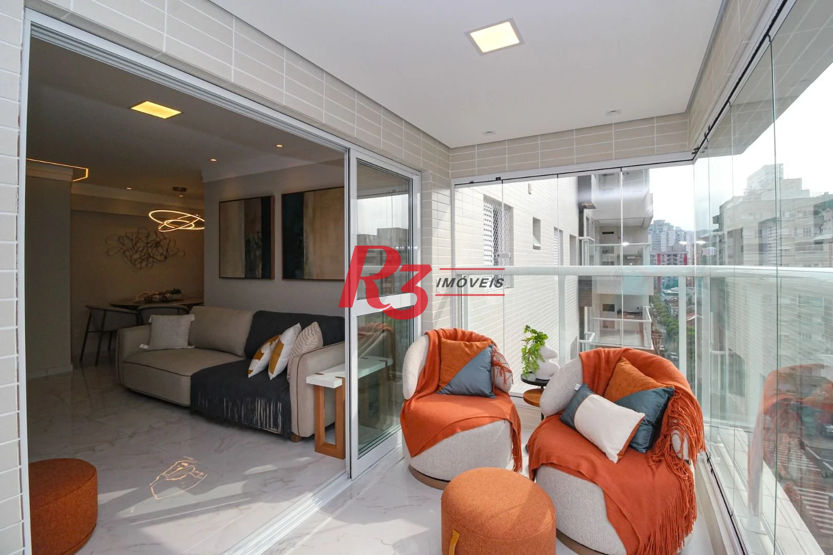Apartamento com 3 dormitórios à venda, 101 m² por R$ 2.200.000,00 - Gonzaga - Santos/SP