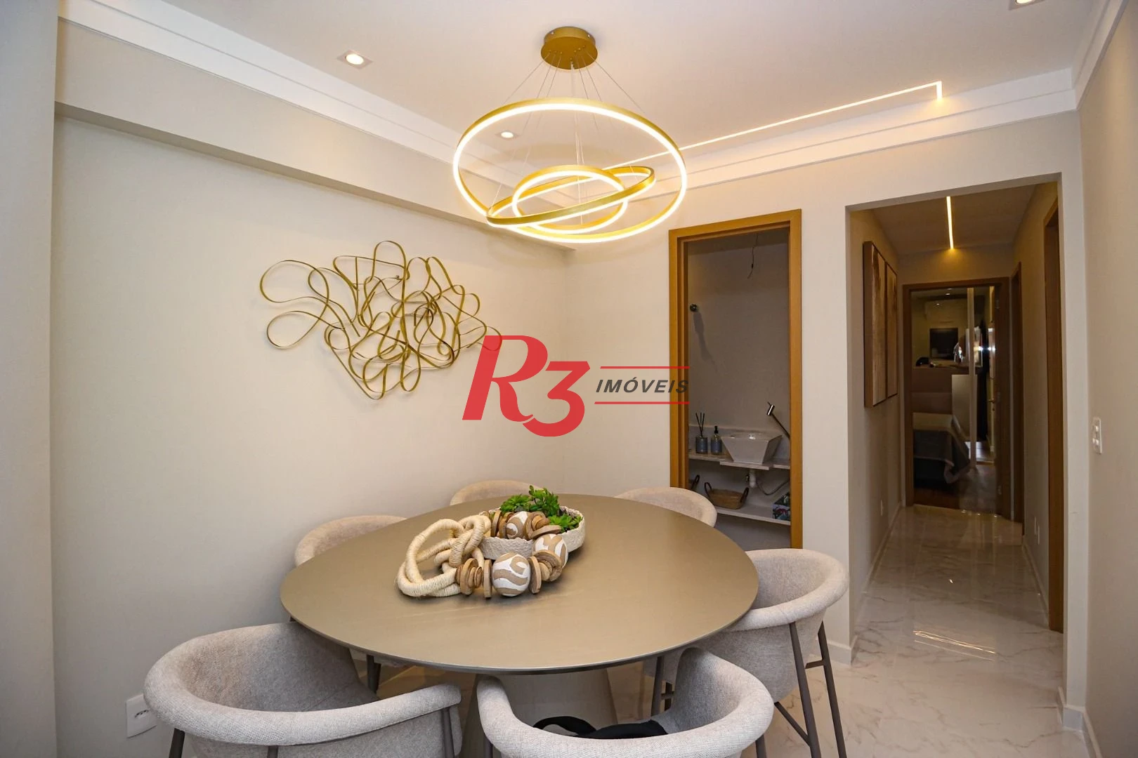 Apartamento com 3 dormitórios à venda, 101 m² por R$ 2.200.000,00 - Gonzaga - Santos/SP