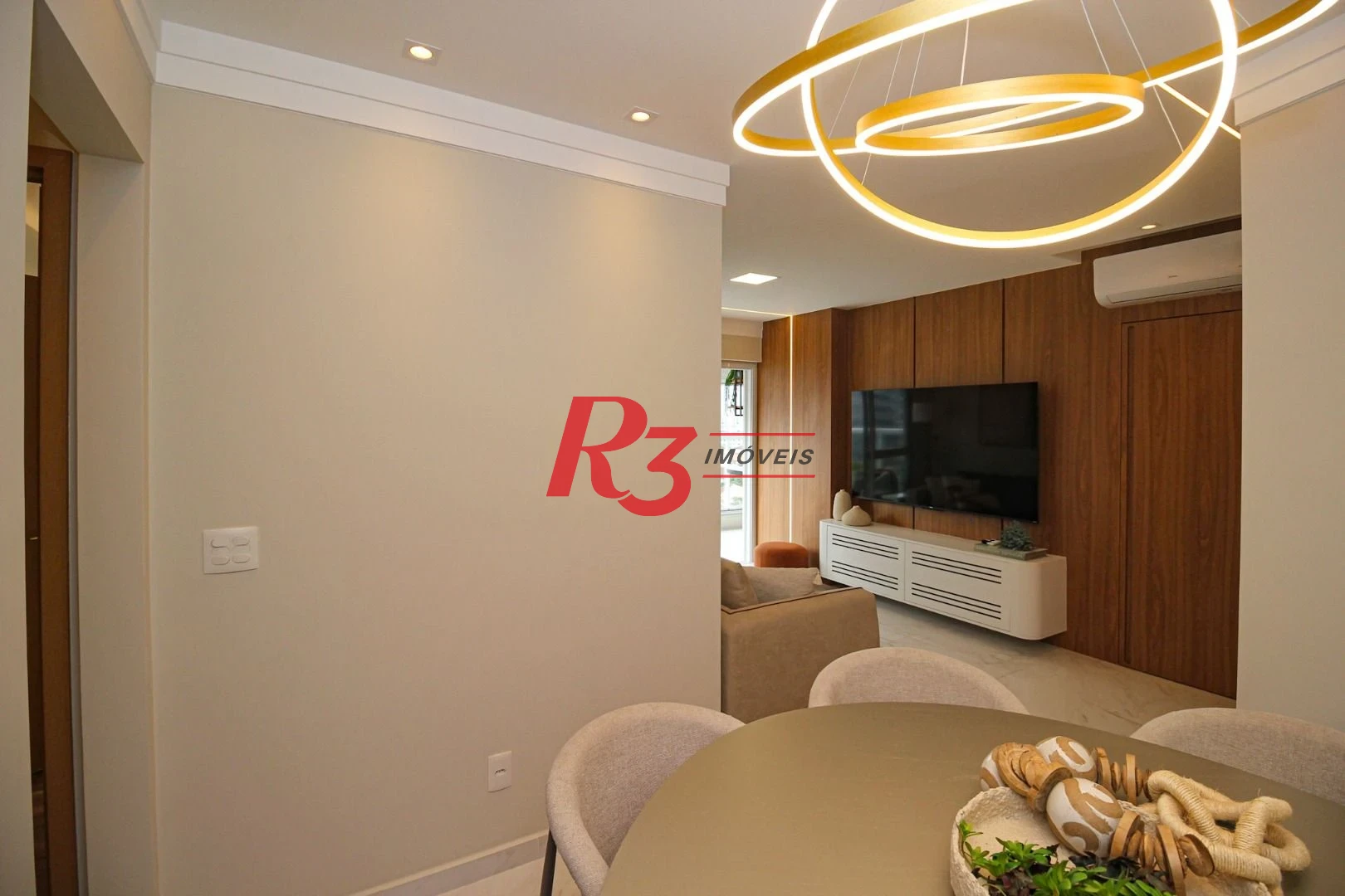 Apartamento com 3 dormitórios à venda, 101 m² por R$ 2.200.000,00 - Gonzaga - Santos/SP