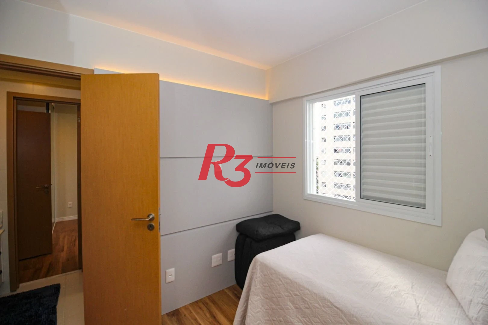 Apartamento com 3 dormitórios à venda, 101 m² por R$ 2.200.000,00 - Gonzaga - Santos/SP