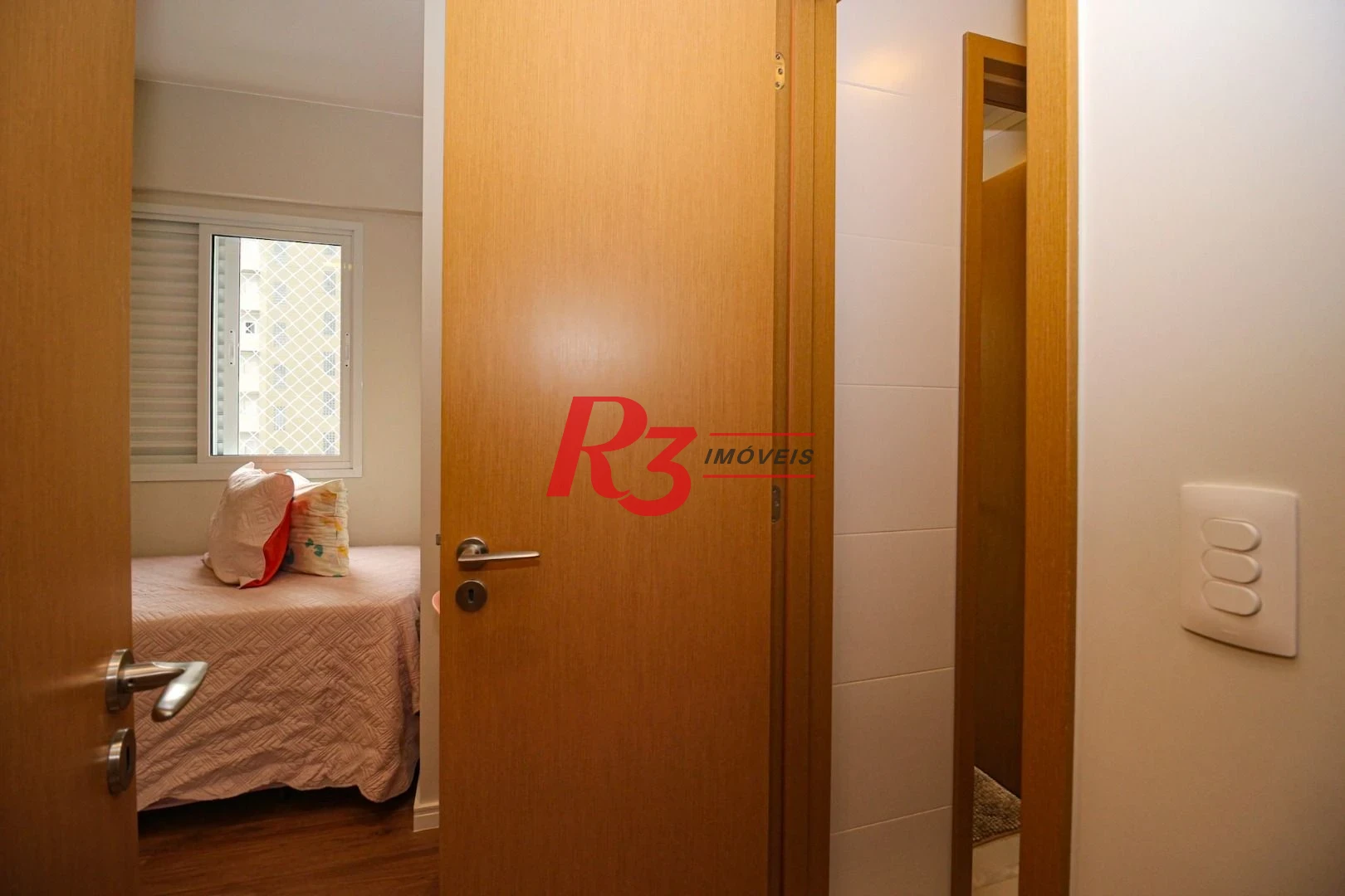Apartamento com 3 dormitórios à venda, 101 m² por R$ 2.200.000,00 - Gonzaga - Santos/SP