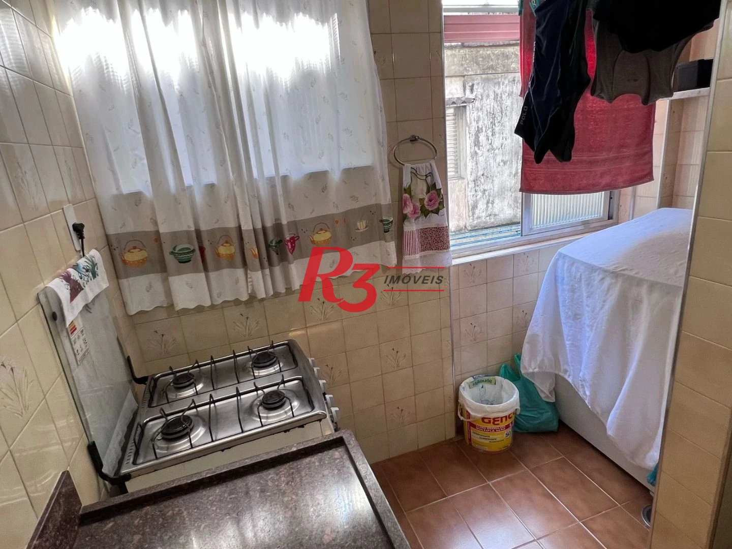 Apartamento com 3 dormitórios à venda, 59 m² por R$ 348.000,00 - Aparecida - Santos/SP