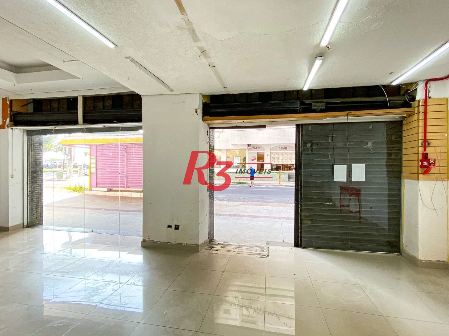 Loja para alugar, 65 m² por R$ 12.000,00/mês - Ponta da Praia - Santos/SP