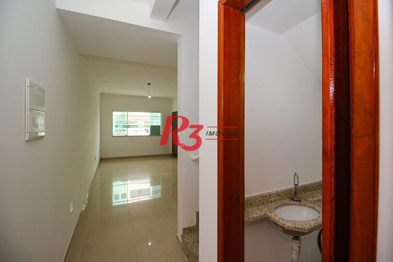 Casa com 4 dormitórios à venda, 170 m² por R$ 1.100.000,00 - Vila Belmiro - Santos/SP