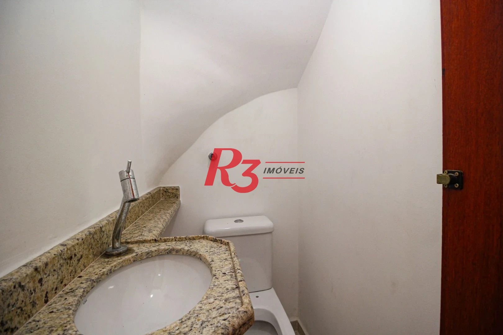 Casa com 4 dormitórios à venda, 170 m² por R$ 1.100.000,00 - Vila Belmiro - Santos/SP