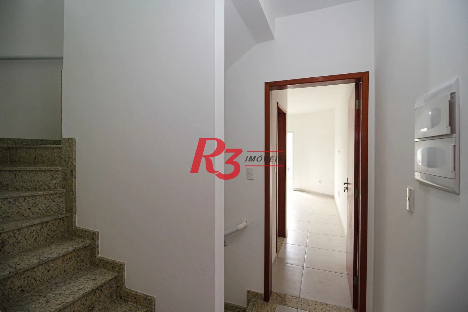 Casa com 4 dormitórios à venda, 170 m² por R$ 1.100.000,00 - Vila Belmiro - Santos/SP
