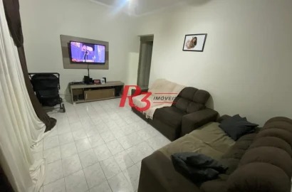 Apartamento de 2 quartos no Embaré